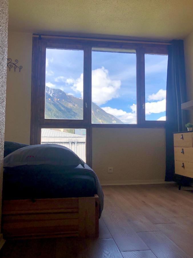 Studio Lumineux Neuf Dans L'Hyper Centre Avec Vue Chamonix Exterior photo