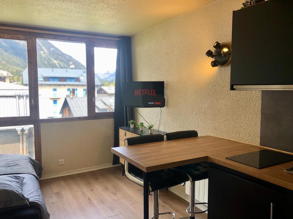 Studio Lumineux Neuf Dans L'Hyper Centre Avec Vue Chamonix Exterior photo